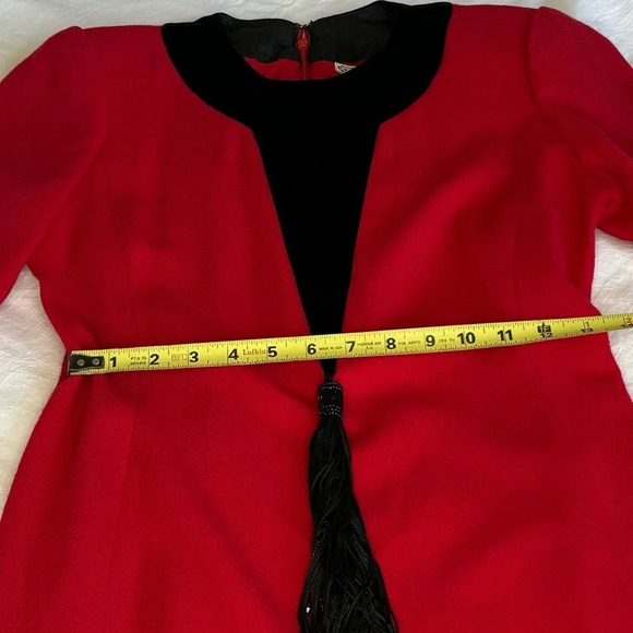 Vintage Carolina Herrera Saks Fifth Ave Red and black dress with tassle Dynasty - Picture 7 of 12
